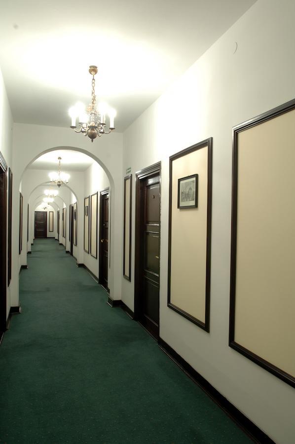 Hotel "Zajazd Napoleonski" Warsaw Ngoại thất bức ảnh