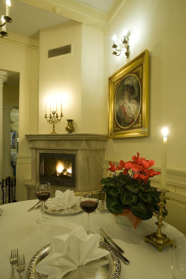 Hotel "Zajazd Napoleonski" Warsaw Ngoại thất bức ảnh